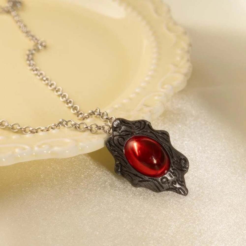 Devil May Cry Dante Perfect Amulet, Dante Vergil Red Crystal Pendant Necklace, D